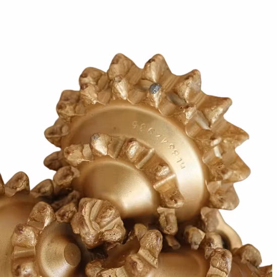 Стальное фрезерованное зубчатое долото 14 3/4 дюйма 17 1/2 дюйма 19 дюймов 20 дюймов Трехшарошечное долото API/сверло по камню/роликовое конусное долото для бурения водяных/нефтяных/газовых скважин, заводская цена, буровые инструменты